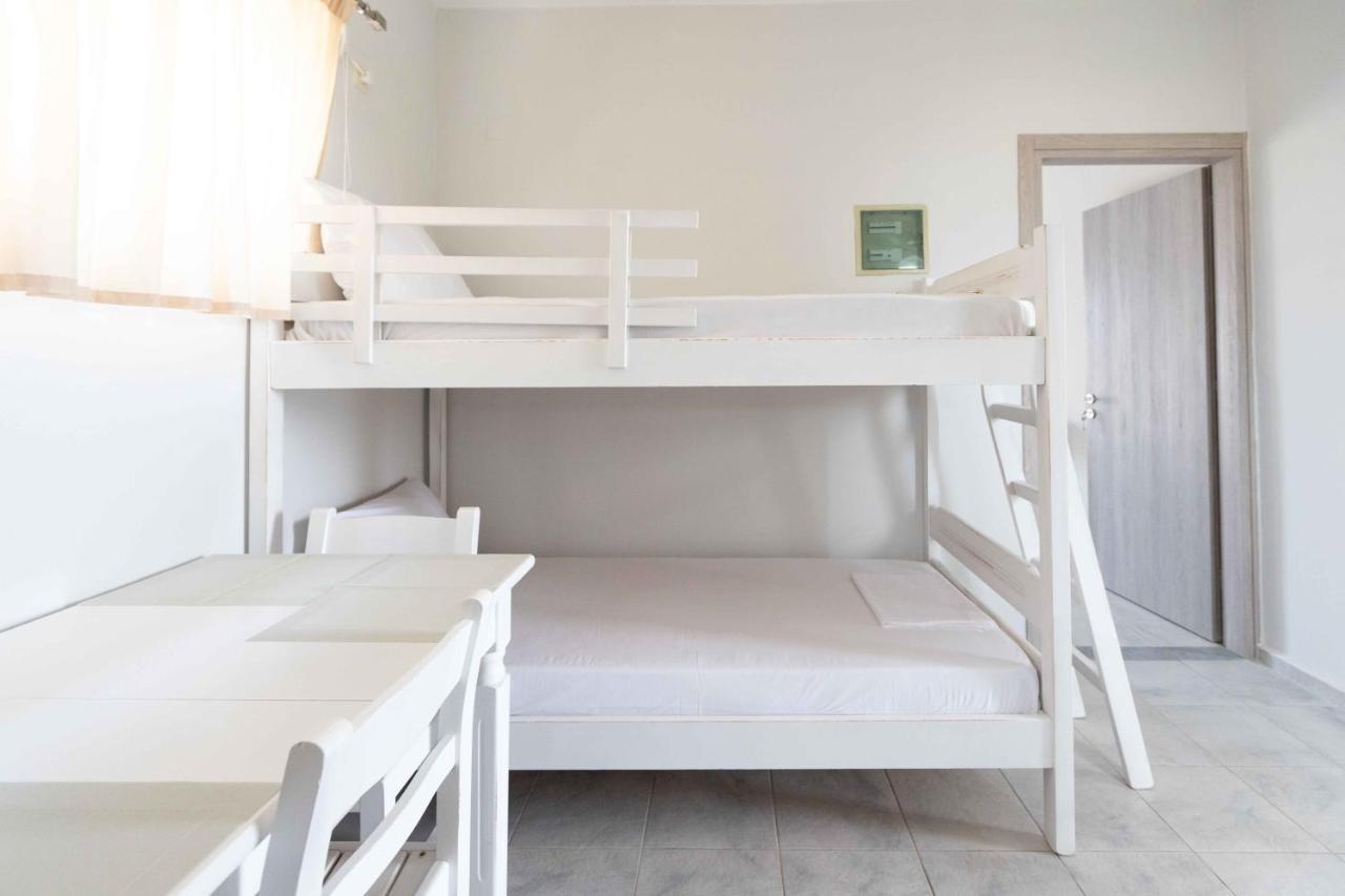 Pansion Artemis Appartement Mavrovoúnion Buitenkant foto