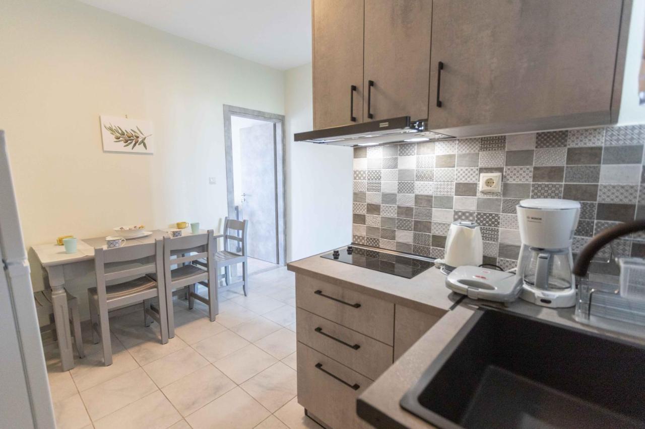 Pansion Artemis Appartement Mavrovoúnion Buitenkant foto