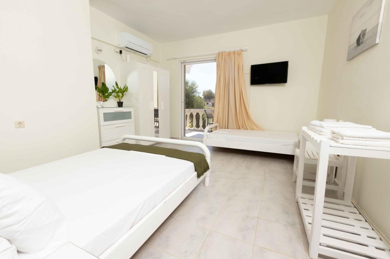 Pansion Artemis Appartement Mavrovoúnion Buitenkant foto