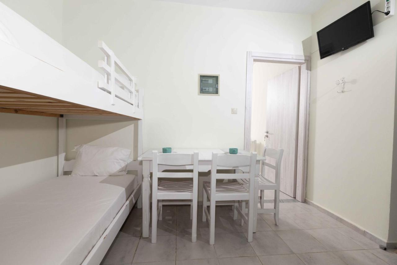 Pansion Artemis Appartement Mavrovoúnion Buitenkant foto